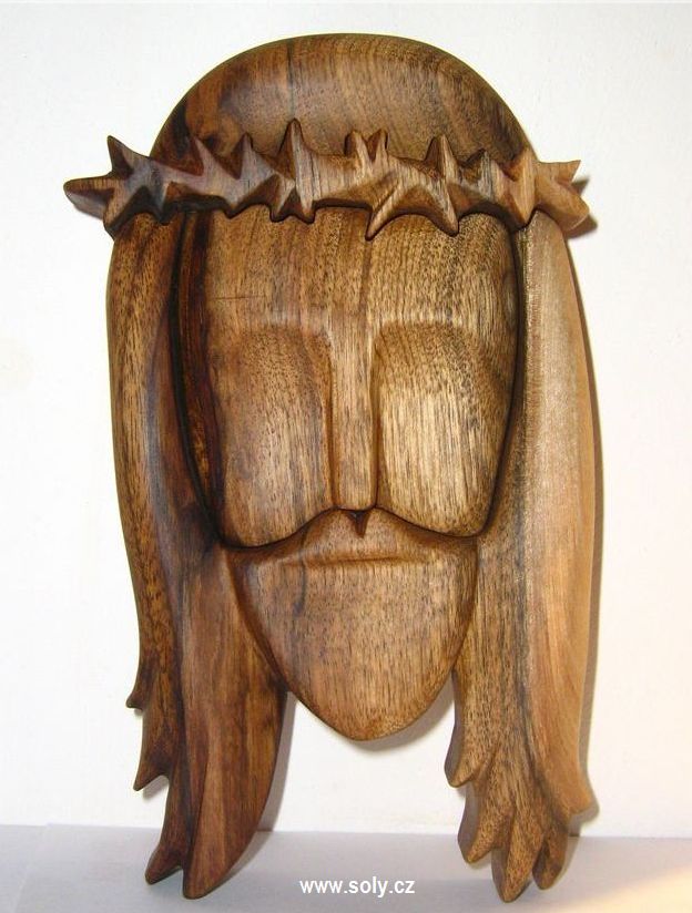 Dřevěná plastika Ježíše Krista
