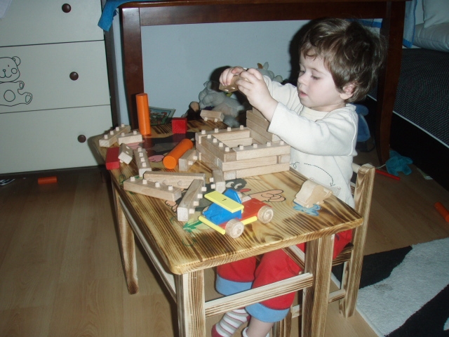 Kostky, stavebnice ze dřeva pro mateřské školky, hračka