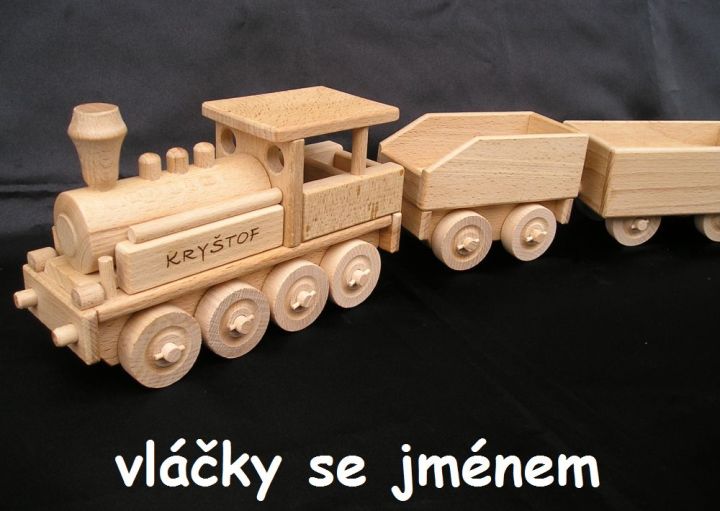 Vláčky ze dřeva se jménem - lokomotiva s uhlákem a vagonem