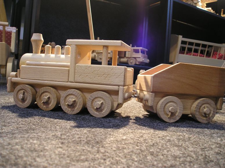 Dětská lokomotiva na hraní, dřevěné hračky