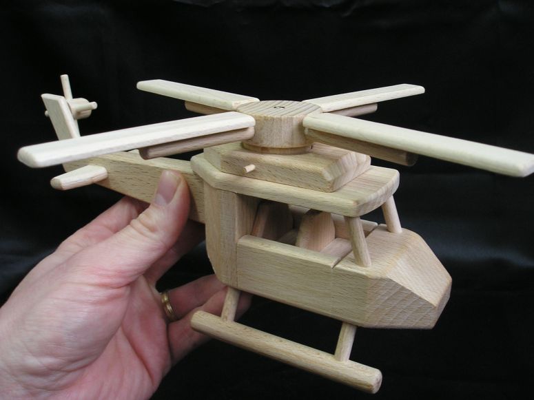 Vrtulník, dřevěné hračky pro děti