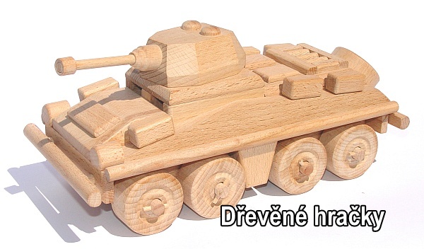 Dřevěné hračky, vojenský transportér BVP pro děti