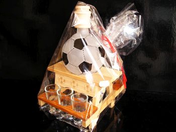 Dárkové sklo, láhev na alkohol, fotbal, kopaná, balón