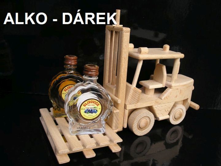 Alkohol dárek pro skladníky, logistiky, vysokozdvižný vozík, ještěrka