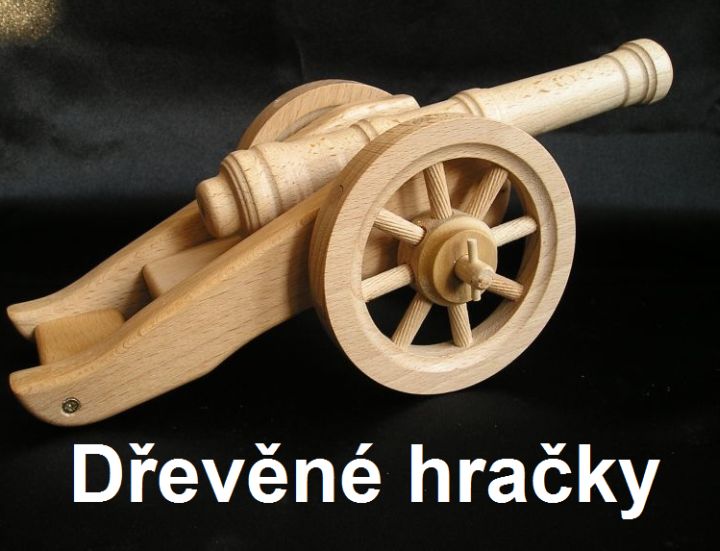 Kanón na hraní. Dřevěné hračky