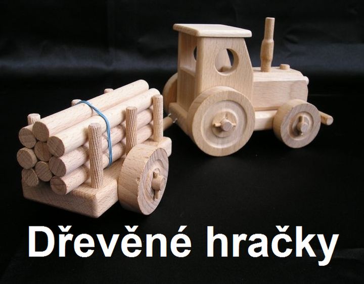 Traktor, dřevěné hračky