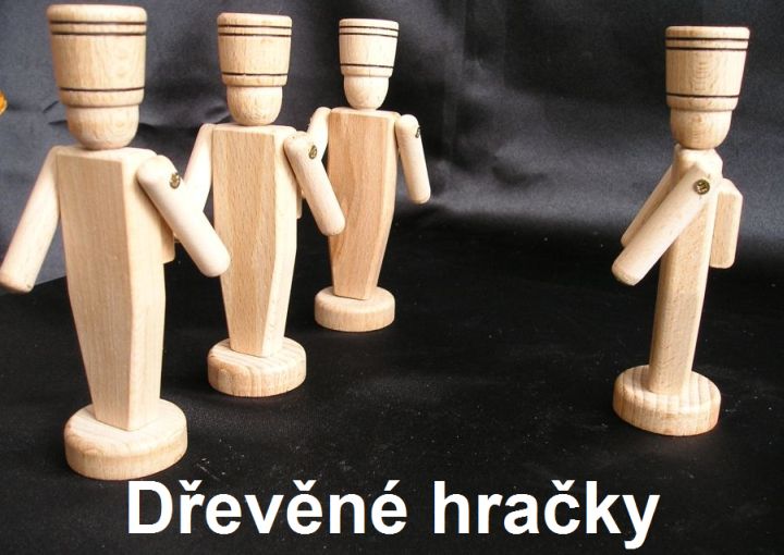 Dřevění vojáčci. Dřevěné hračky