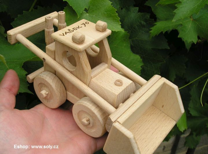 Buldozer, dřevěná hračka pro děti