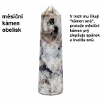Obelisk měsíční kámen