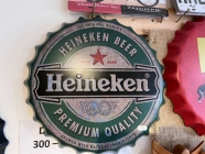 Pivní víčko 40 cm Heineken dekorace