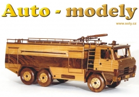 model-ze-dreva-pozarni-vozidla-tatra-815