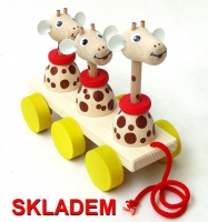 Tahací česká dřevěná hračka žirafa