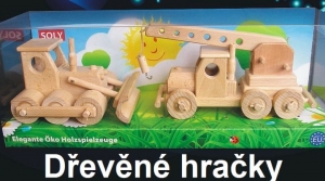 Dřevěný jeřáb a buldozer