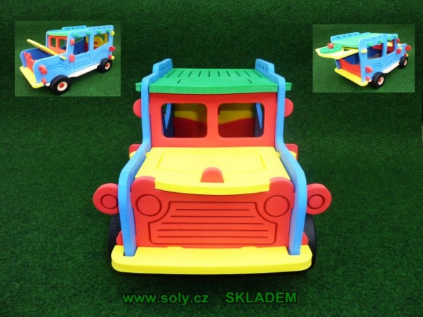Obrovská stavebnice auto Jeep. Kombinace dřevo/pěna.