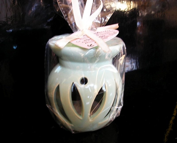 Zelená aromalampa keramická se svíčkou a voskem