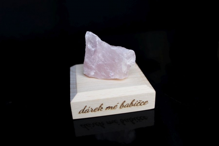 Růženín minerál kámeny pro štěstí dárek