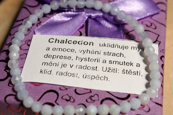 Chalcedon náramek 4mm kulička eshop