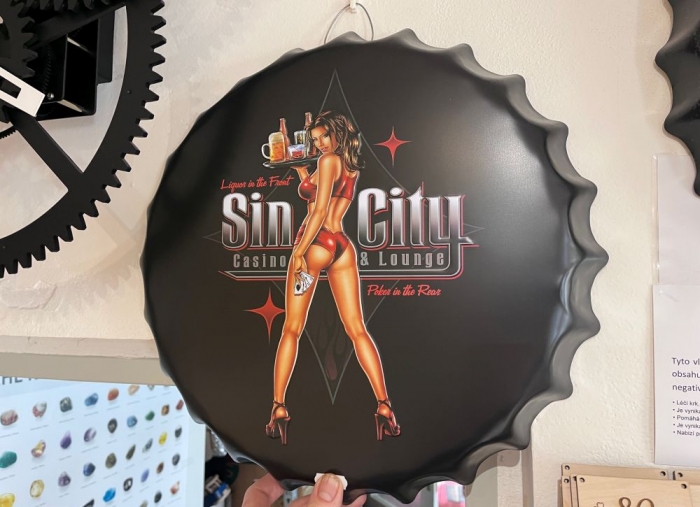 sin city dekorace na stěnu