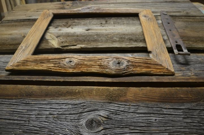 Fotorámeček ze dřeva