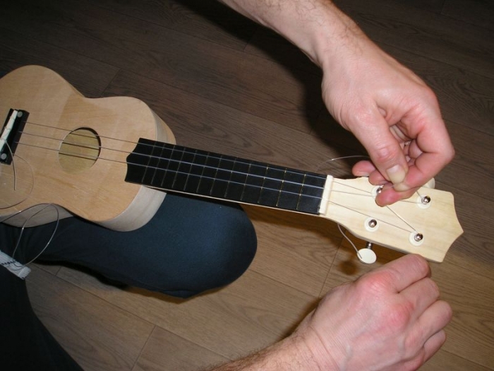 Ukulele, stavebnice 