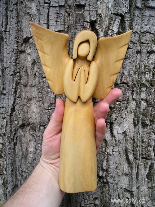 Dřevěný anděl dílo