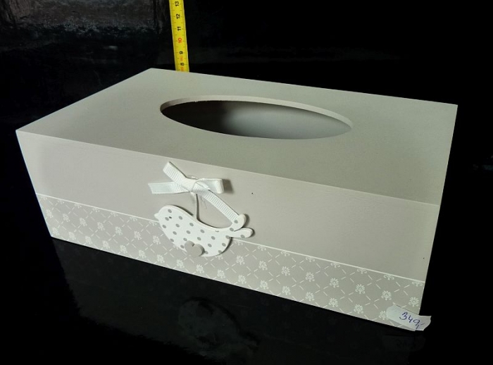 Dřevěná krabička, dekorační škatulka na papírové kapesníky