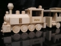 dětská dřevěná lokomotiva