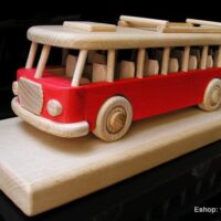 dřevěný dárek, hračka autobus
