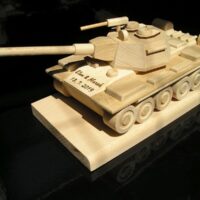 Tanky, vojenská technika, dřevěné dárky model ruského tank T72