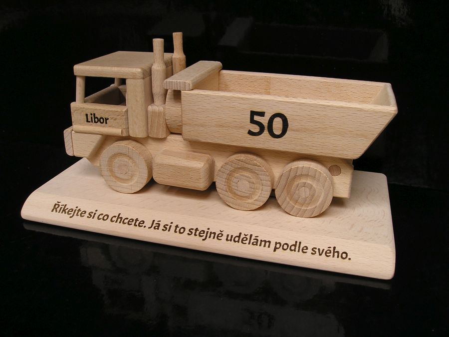 Dárek k narozeninám nákladní vozidla