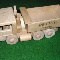 Nákladní auta a buldozer ze dřeva dřevěné hračky