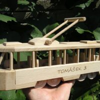 Tramvaj dřevěné hračky historický městský dopravní vůz