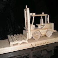 Vysokozdvižné vozíky dárky pro skladníky logistika