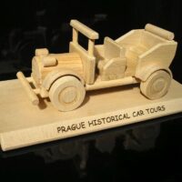 Dřevěné hračky, závodní autko + veterán auto