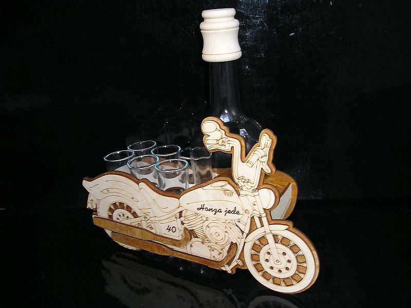 Dárek pro motorkáře Motorka Chooper láhev