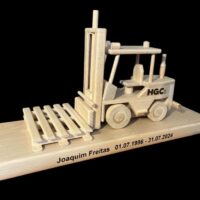 Dřevěný vysokozdvižný vozík dárek logistika