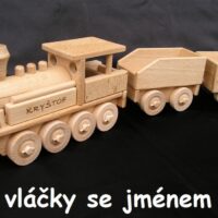 Dřevěný vlak pro kluka lokomotiva vlak železničář hračka