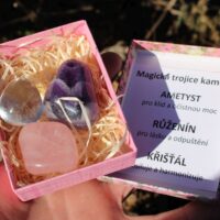 magické kameny a minerály Ametyst - Růženín - Krystal křištál