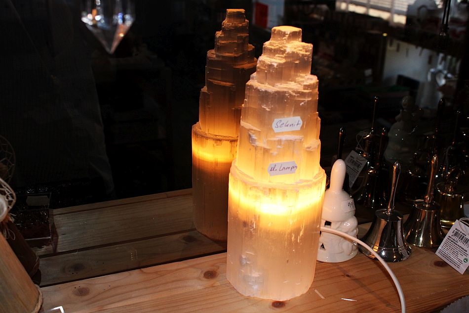Lampa krystal selenit