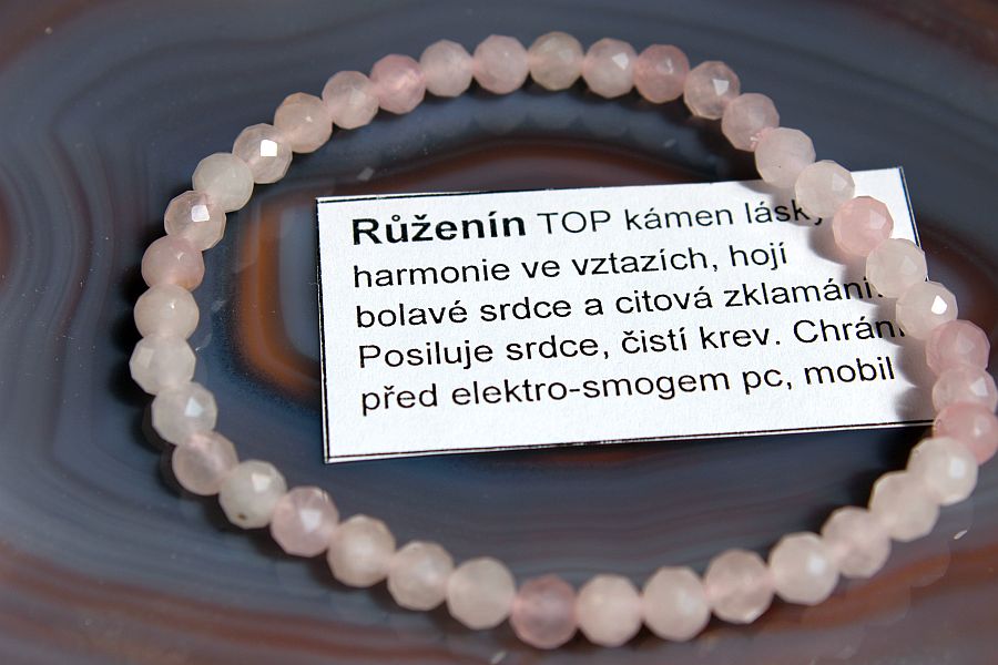 Broušený náramek z růženínu 19 cm, přírodní minerální šperk