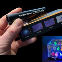 Fluorescenční minerály s UV svítilnou 365 nm
